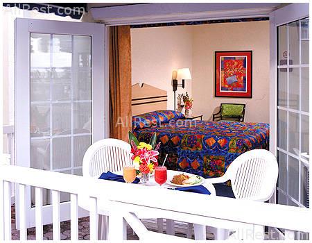 Nassau Palm Resort 4